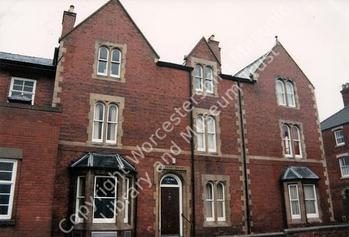 Grantham0001.jpg